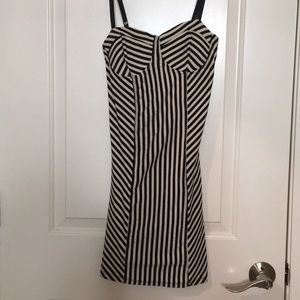 Stripe body-con dress